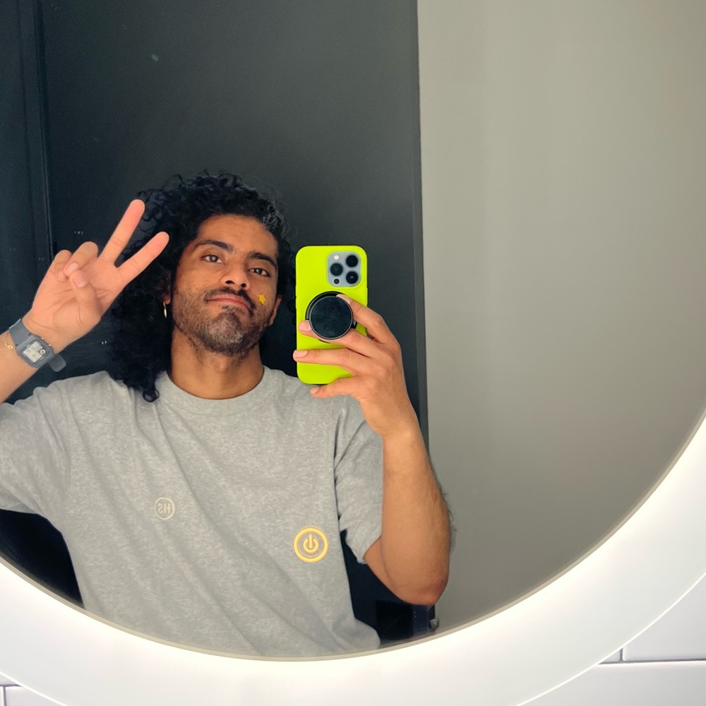 Meet your Posher, Crecencio